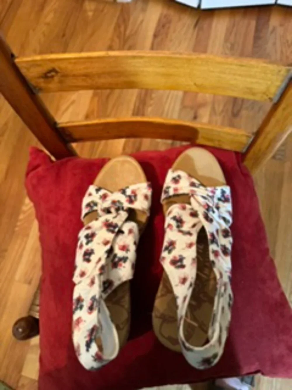 BLOWFISH MALIBU Palmo Floral Wedge Sandals Women’s Size 8